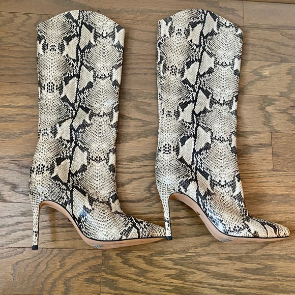 SCHUTZ Shoes - Schultz snakeskin boots
